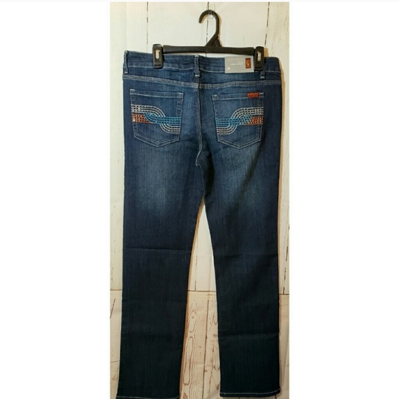 7FAM NWT A pocket flare leg jeans 30s - Picture 4 of 8